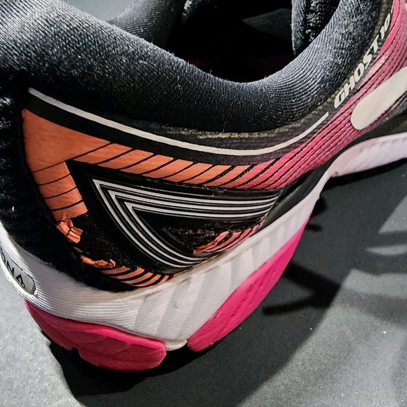 Brooks Ghost 10 Black‎ Pink Sneaker Running Walking Nursing - Women's Size 7 B - Picture 16 of 16